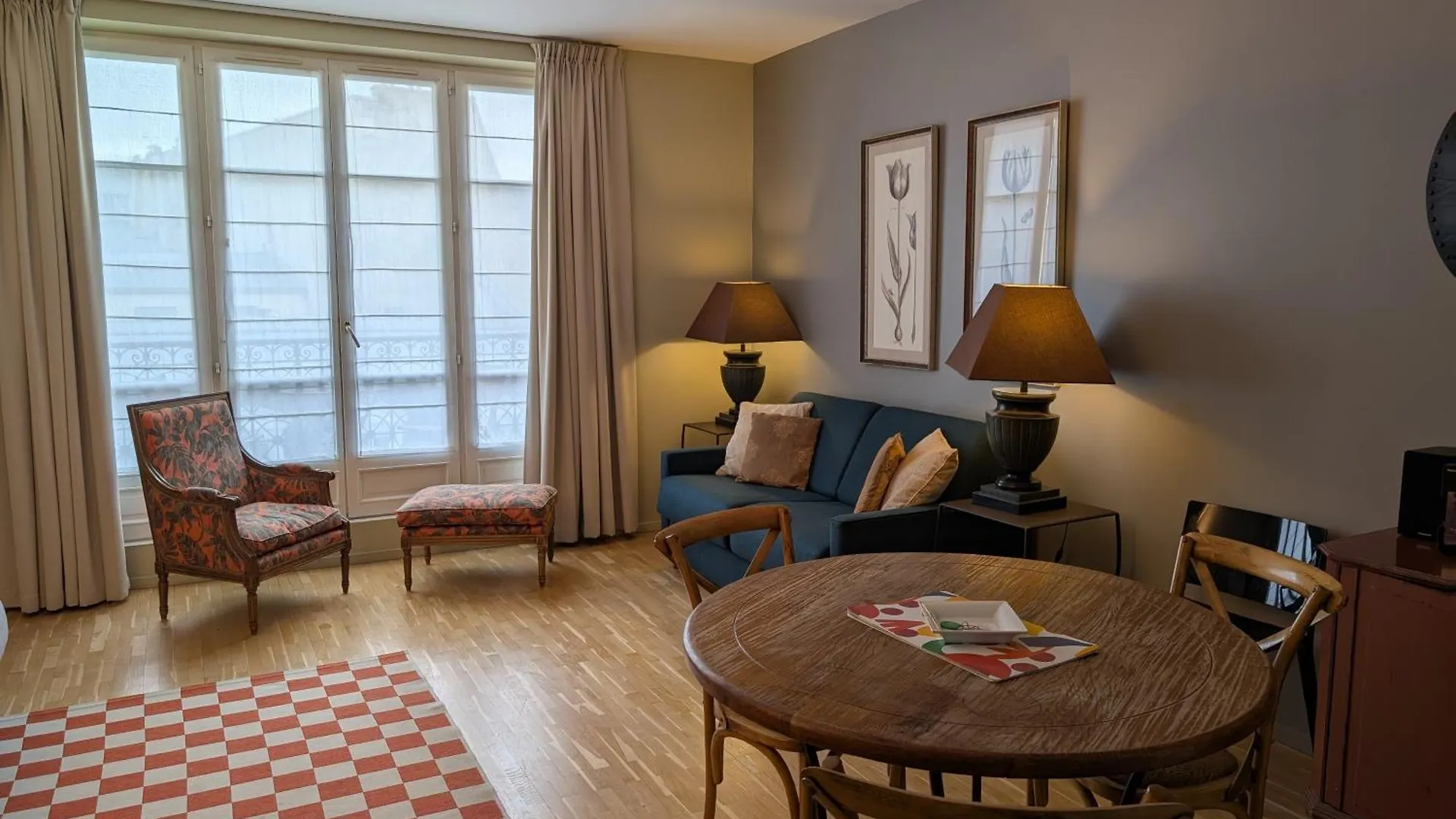 Appartements Caumartin 64 Paříž Francie