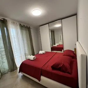 https://apt-md-near-pazari-i-ri.hotels-in-tirana.com