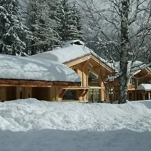 les-rives-dargentiere-chamonix-mont-blanc.hotels-rhonealpes.com/