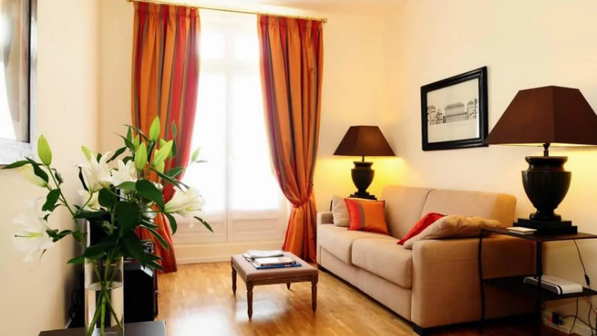 Appartements Caumartin 64 Paris Apartment